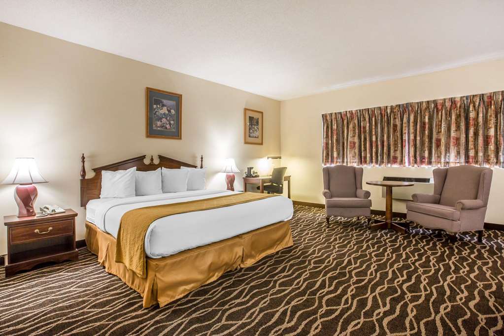 Quality Inn Schenectady - Albany Номер фото