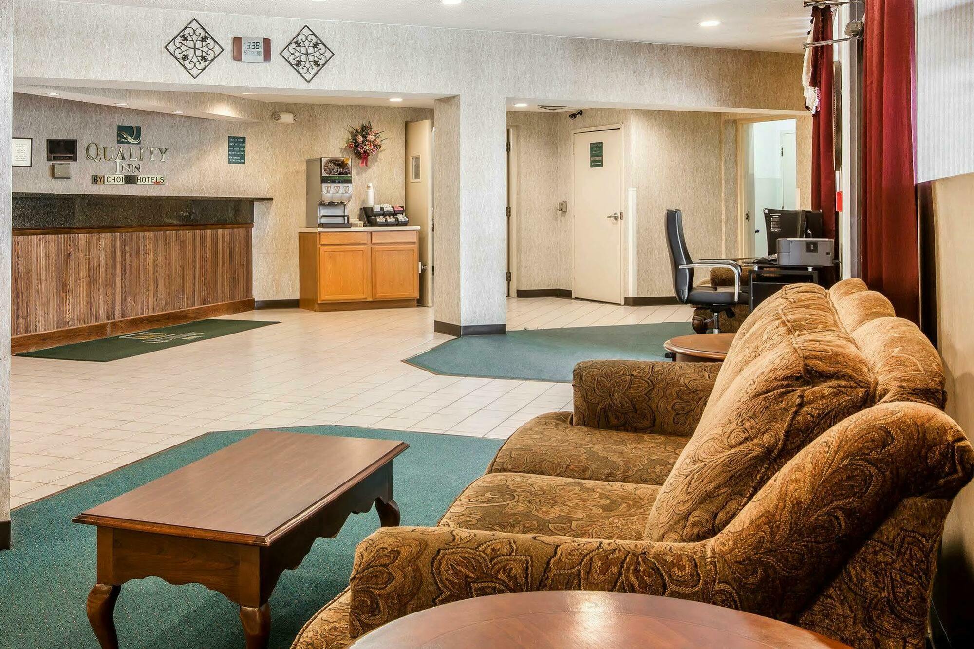Quality Inn Schenectady - Albany Экстерьер фото