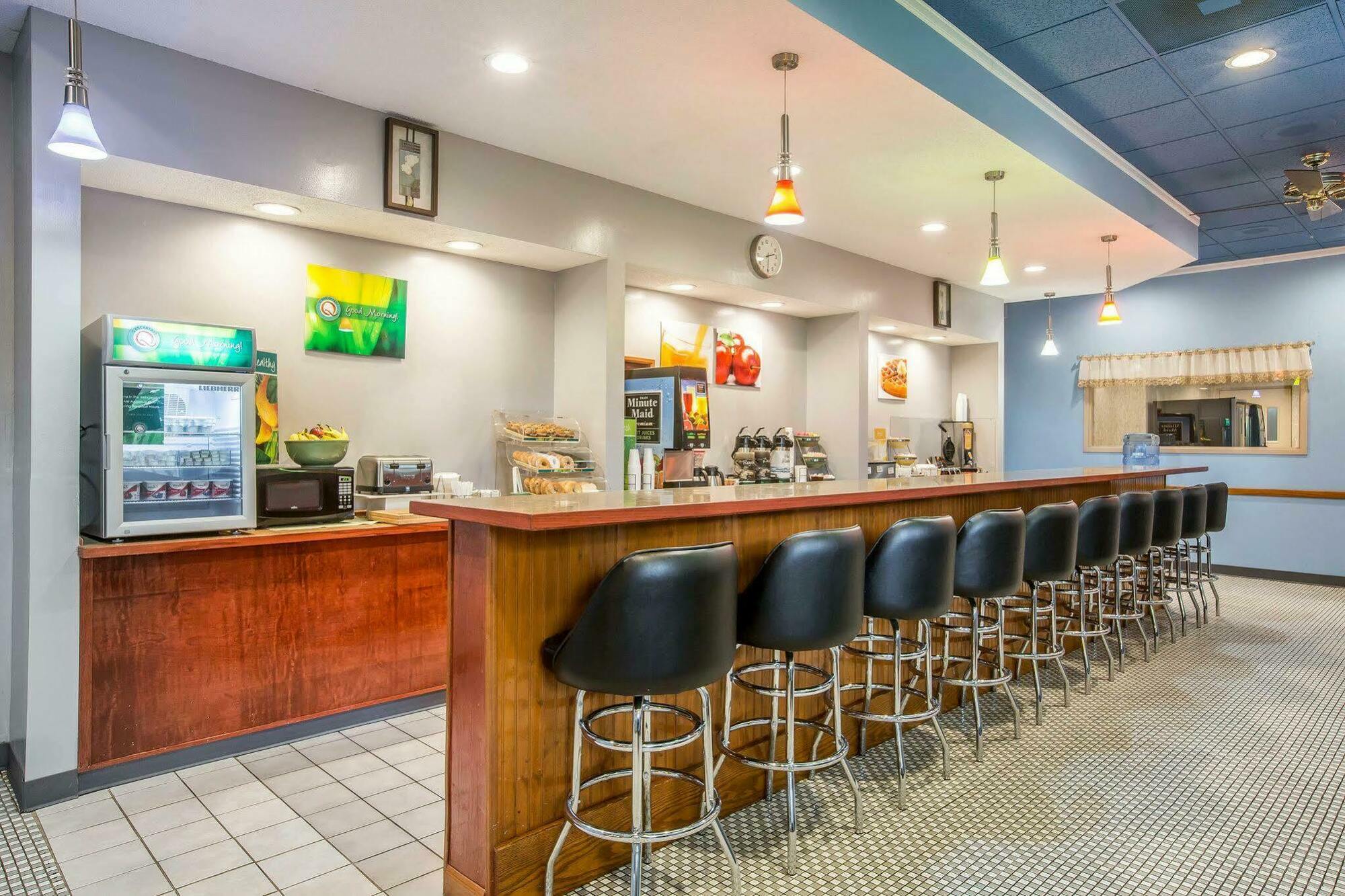 Quality Inn Schenectady - Albany Экстерьер фото