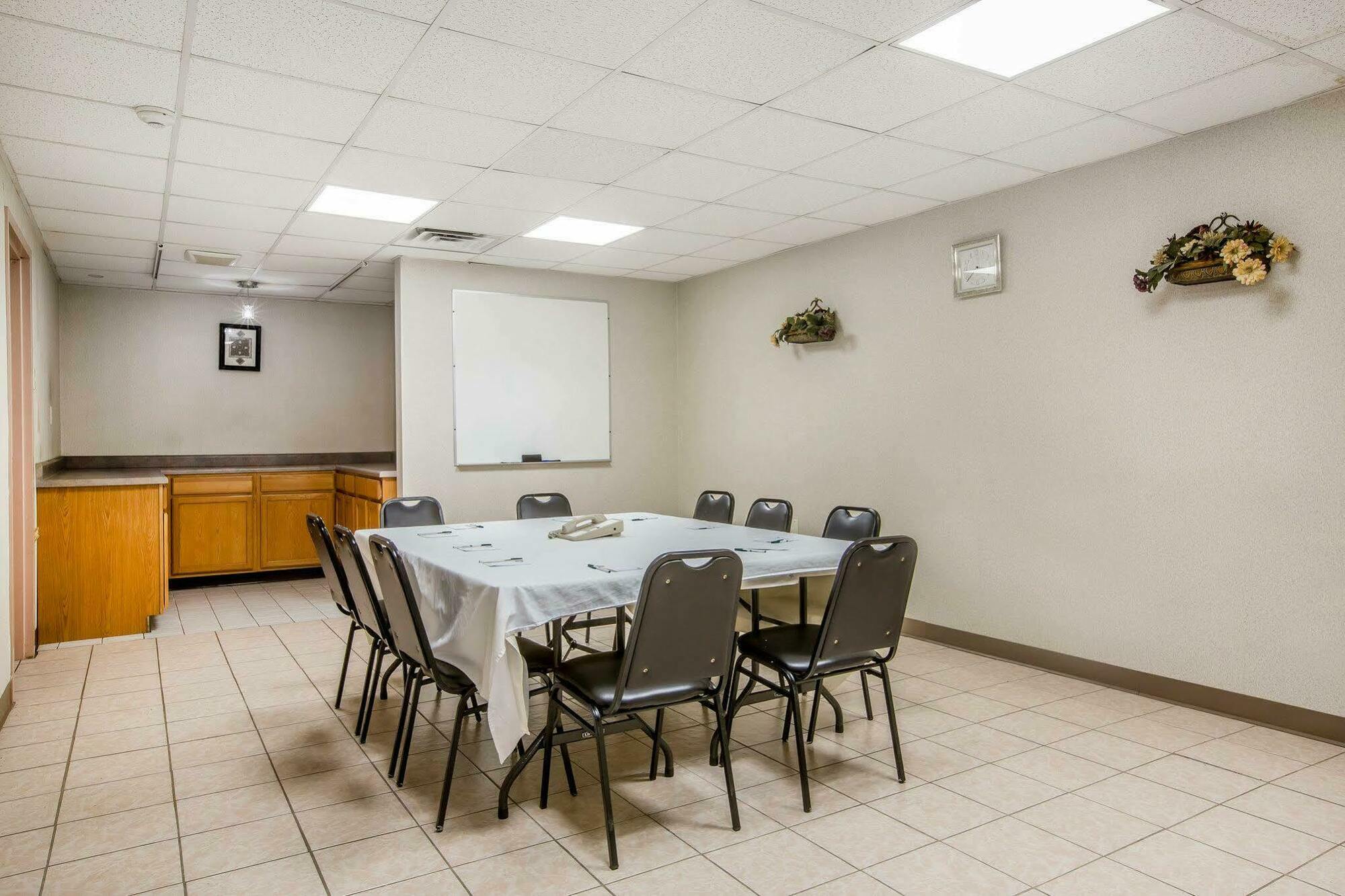 Quality Inn Schenectady - Albany Экстерьер фото